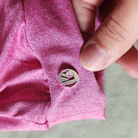 Buffbunny crop top - Picture 2 of 3